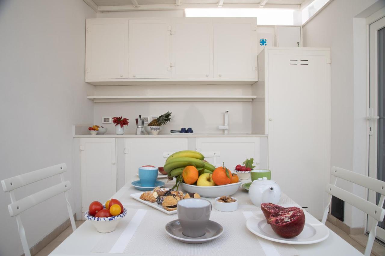 Enjoy Boutique Rooms Monopoli Buitenkant foto